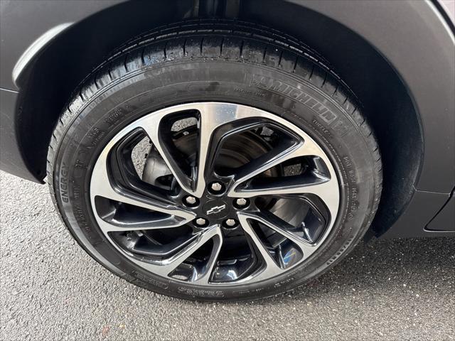 used 2023 Chevrolet Bolt EUV car, priced at $18,980