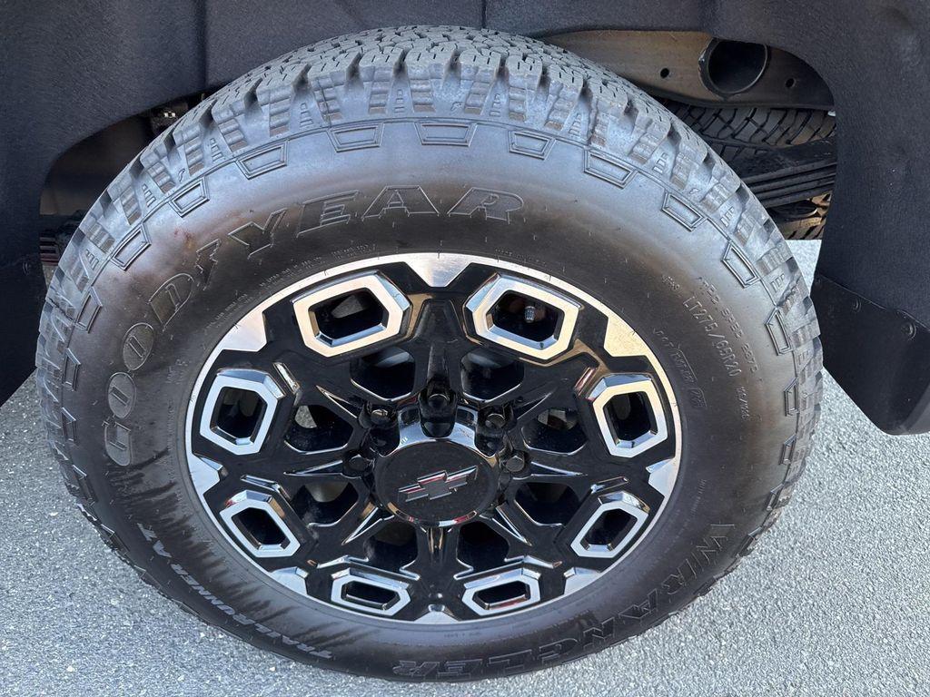 new 2025 Chevrolet Silverado 2500 car, priced at $79,800