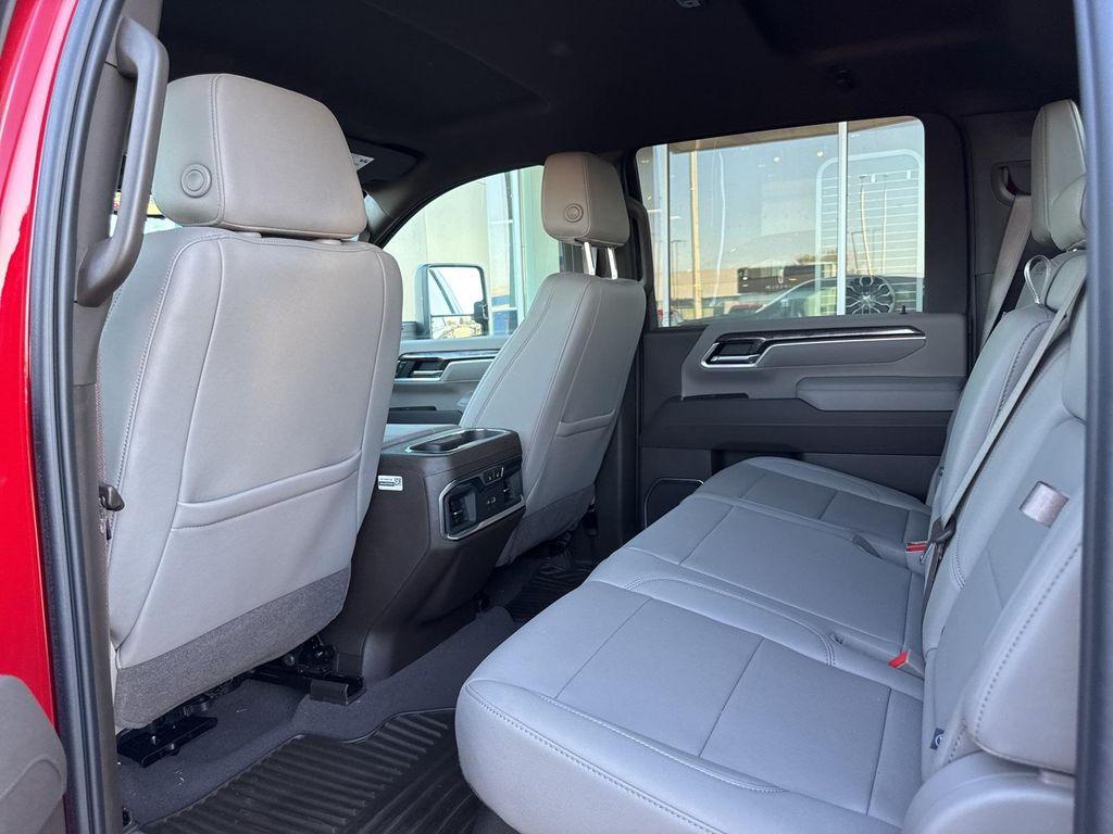 new 2025 Chevrolet Silverado 2500 car, priced at $79,800