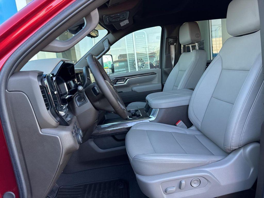 new 2025 Chevrolet Silverado 2500 car, priced at $79,800