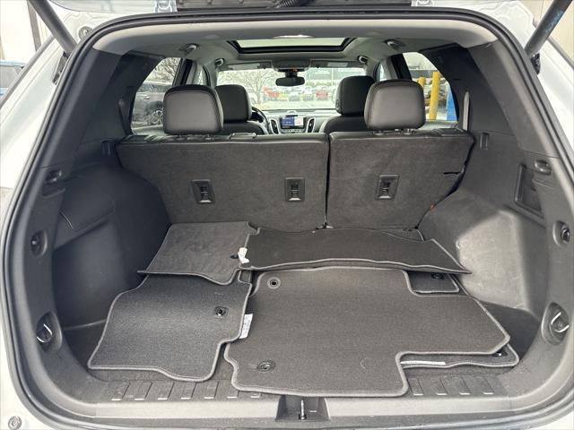 used 2021 Chevrolet Equinox car, priced at $22,982