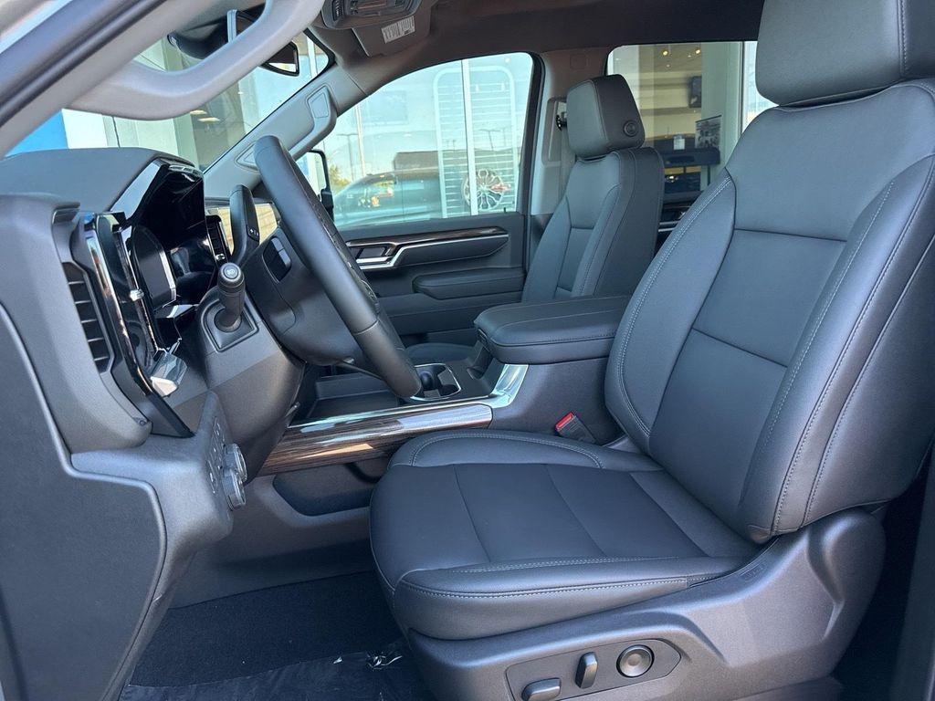 new 2026 Chevrolet Silverado 2500 car, priced at $71,940