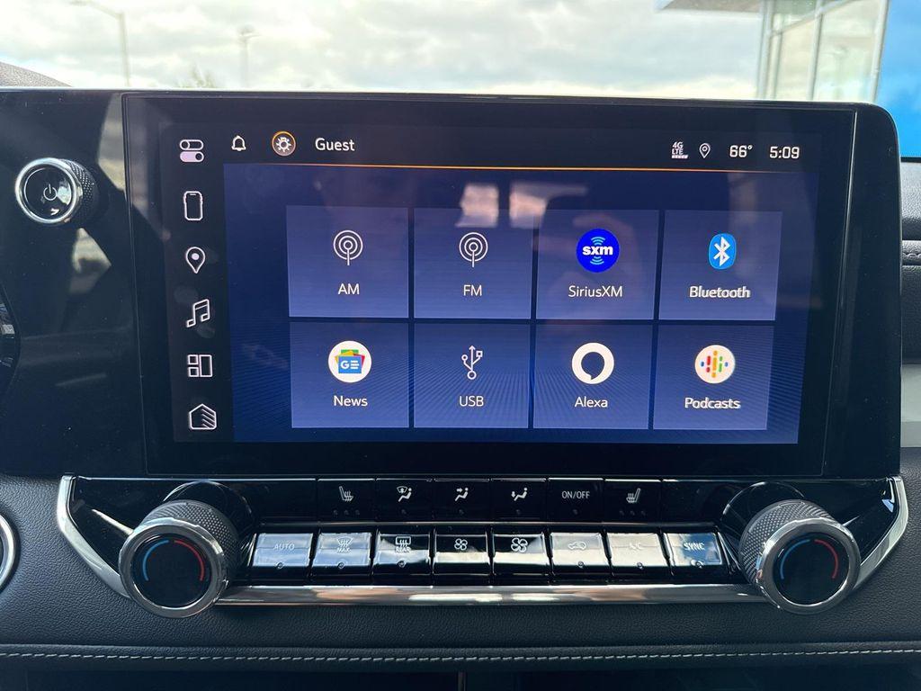 new 2024 Chevrolet Colorado car, priced at $37,990