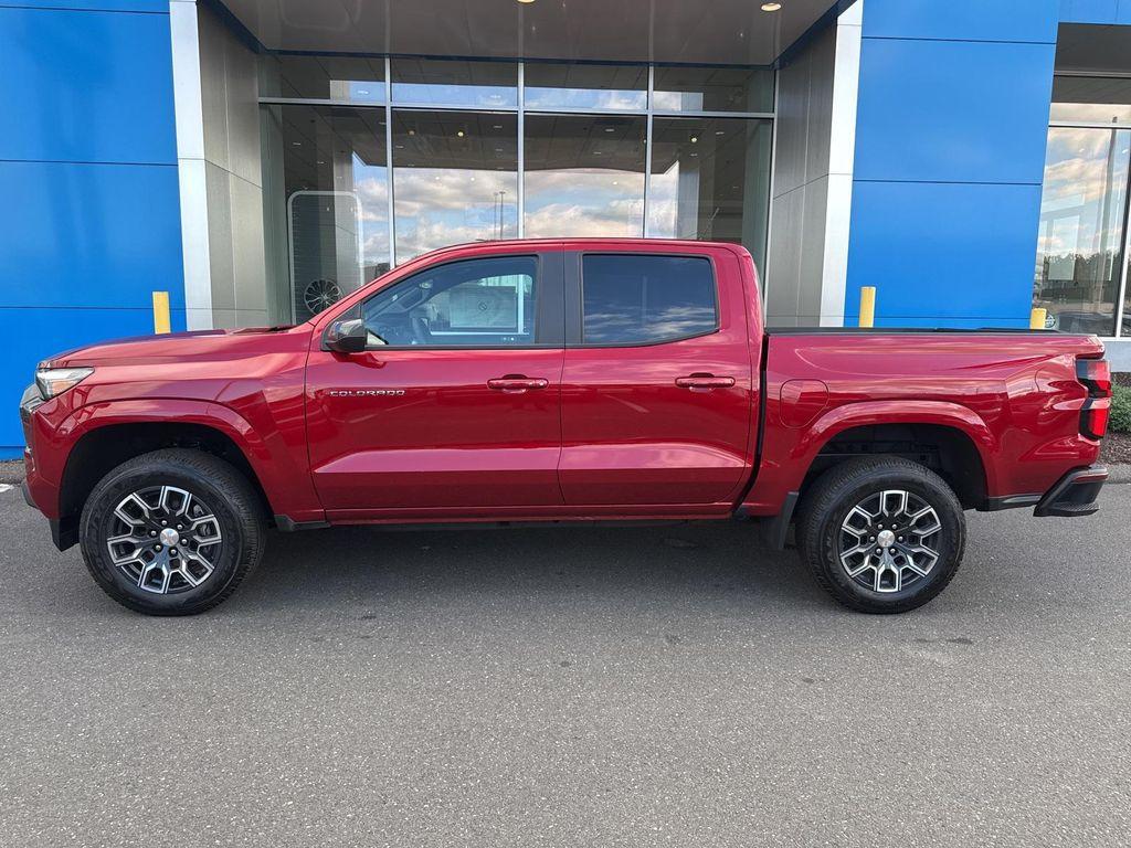 new 2024 Chevrolet Colorado car, priced at $37,990