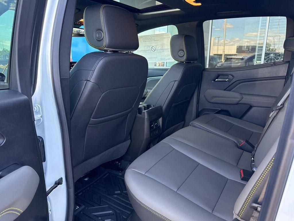 new 2025 Chevrolet Colorado car, priced at $52,405
