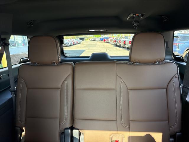 new 2025 Chevrolet Suburban car, priced at $95,475