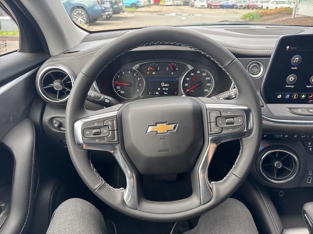 new 2025 Chevrolet Blazer car, priced at $39,995