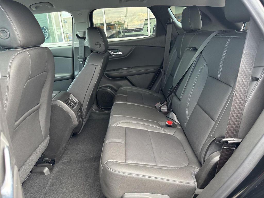new 2025 Chevrolet Blazer car, priced at $39,995
