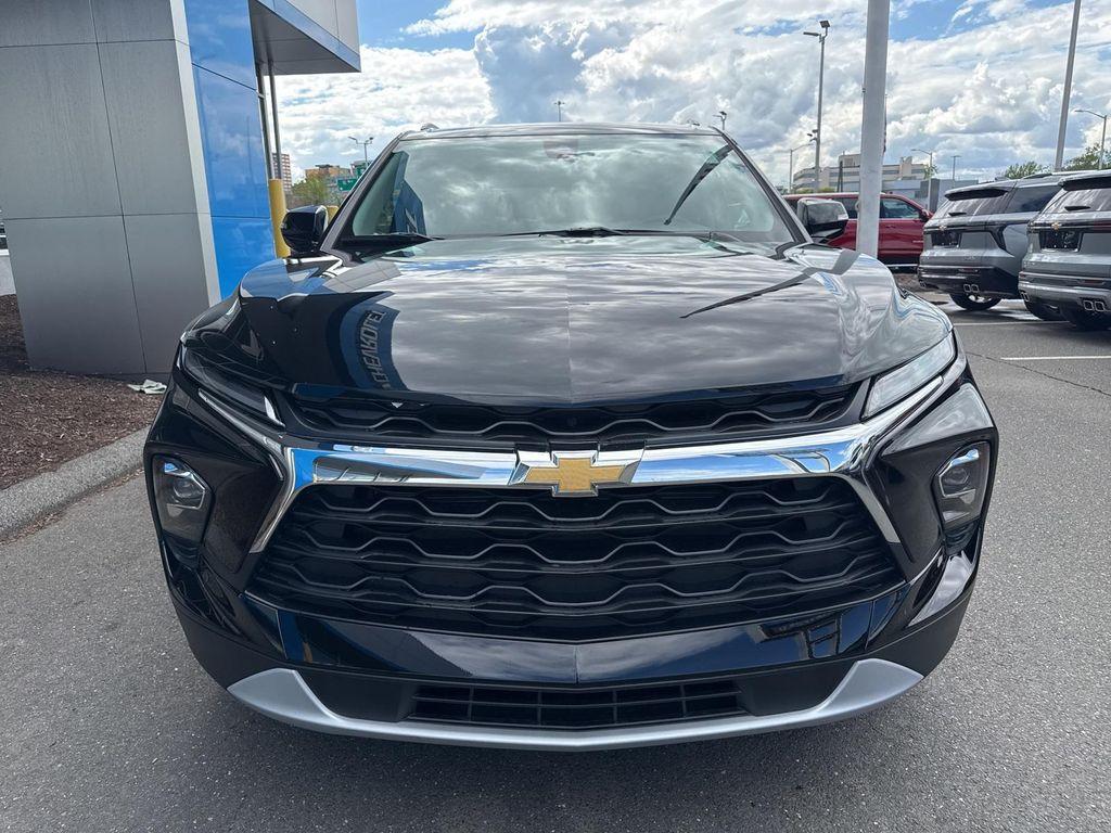 new 2025 Chevrolet Blazer car, priced at $39,995