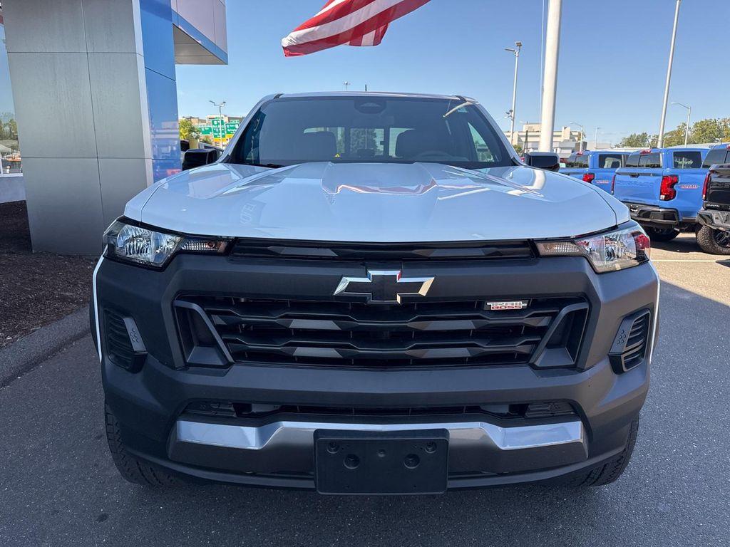 new 2025 Chevrolet Colorado car, priced at $44,940