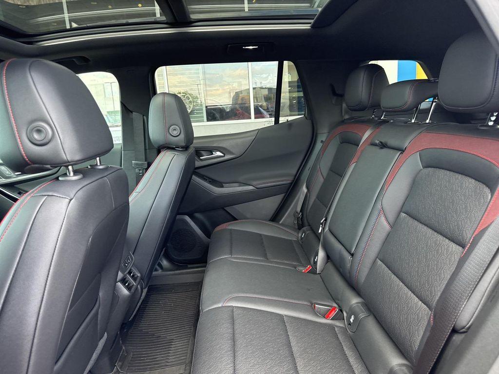 new 2026 Chevrolet Equinox car, priced at $39,075