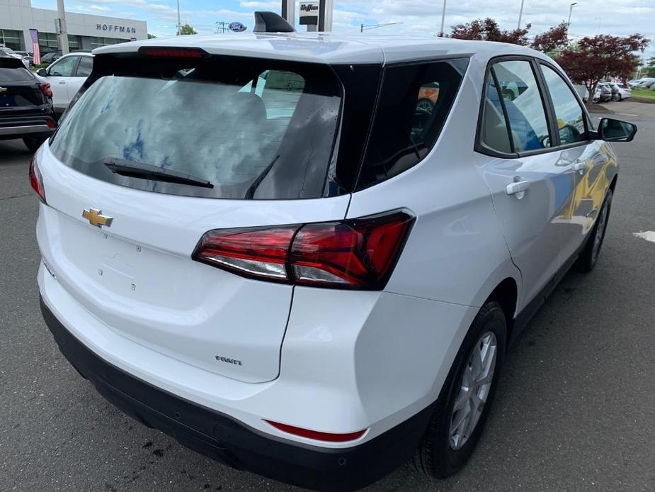 new 2024 Chevrolet Equinox car, priced at $28,975
