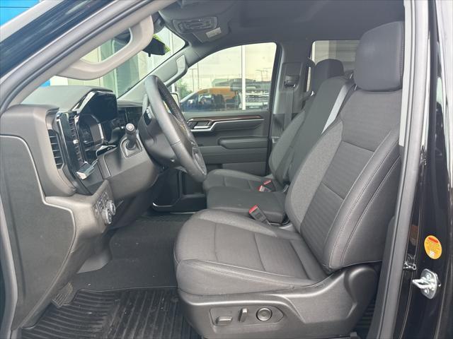 new 2025 Chevrolet Silverado 1500 car, priced at $58,700