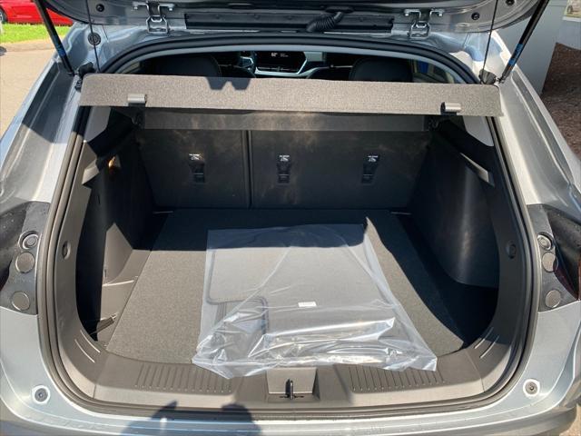 new 2025 Chevrolet Trax car, priced at $25,485