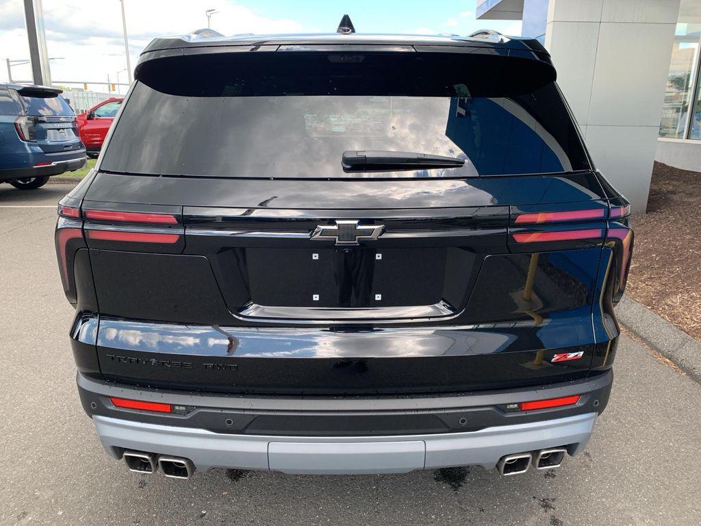 new 2026 Chevrolet Traverse car, priced at $55,445