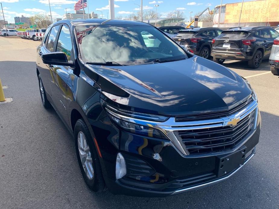 used 2022 Chevrolet Equinox car, priced at $24,980