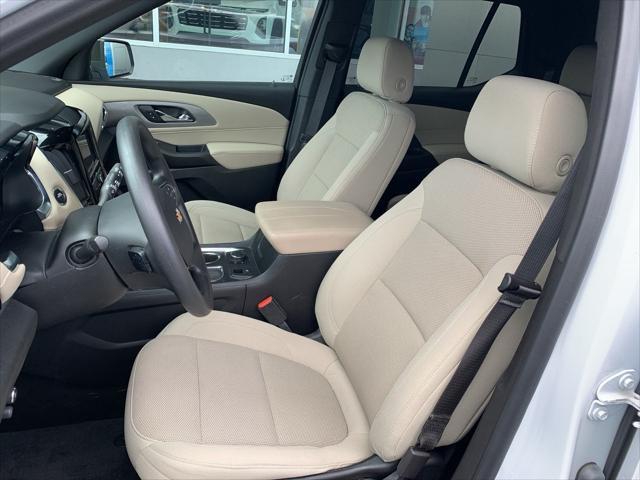 used 2022 Chevrolet Traverse car, priced at $29,980