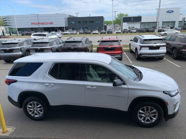 used 2022 Chevrolet Traverse car, priced at $29,980