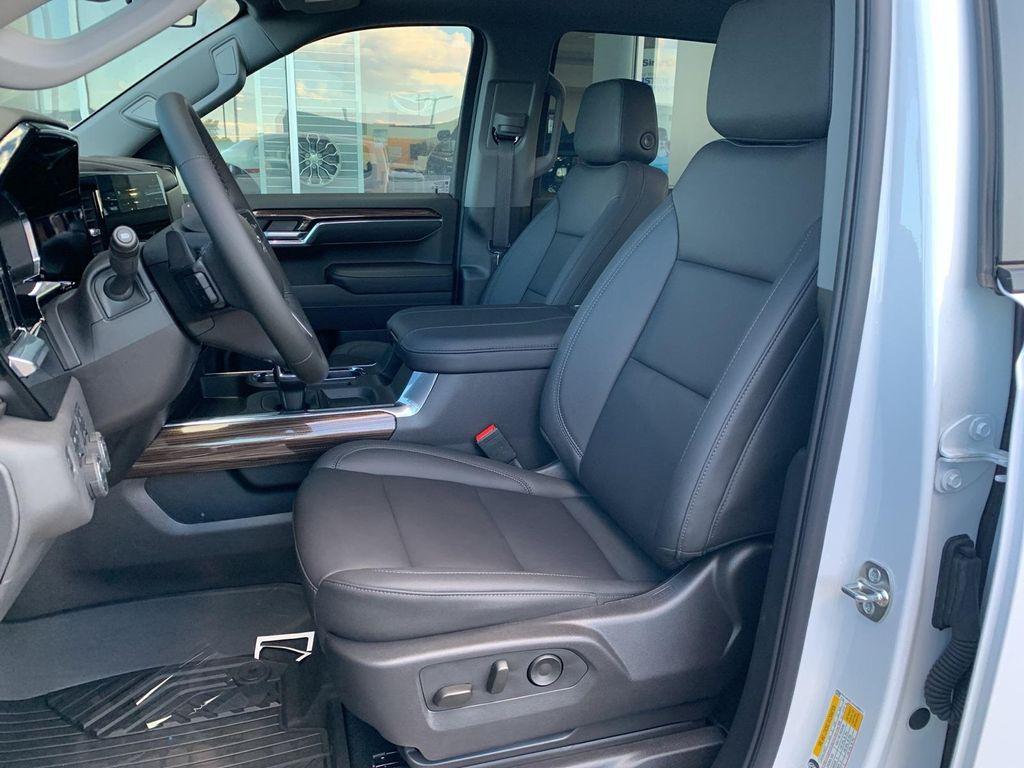 new 2025 Chevrolet Silverado 1500 car, priced at $75,530