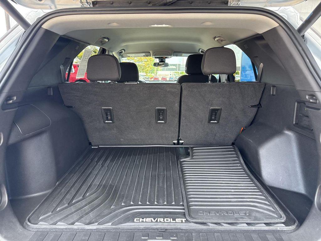 used 2022 Chevrolet Equinox car, priced at $21,772
