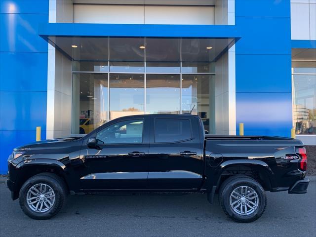 new 2024 Chevrolet Colorado car, priced at $42,605