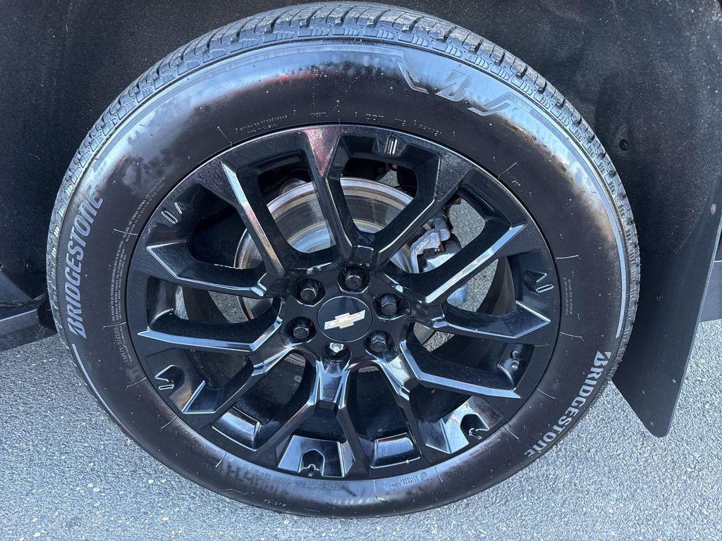 used 2023 Chevrolet Suburban car, priced at $44,980