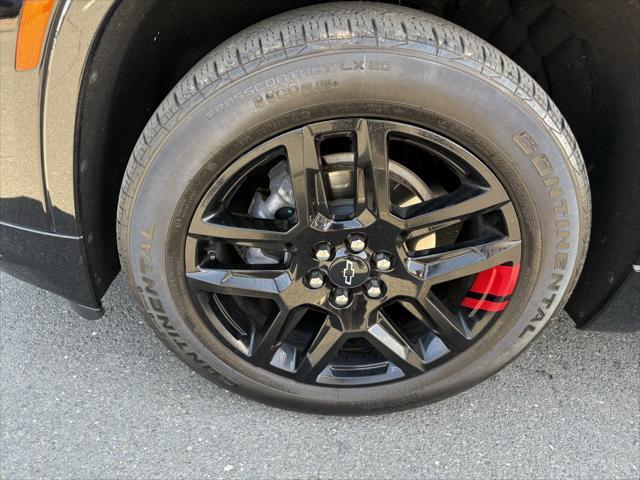 used 2023 Chevrolet Traverse car, priced at $39,980
