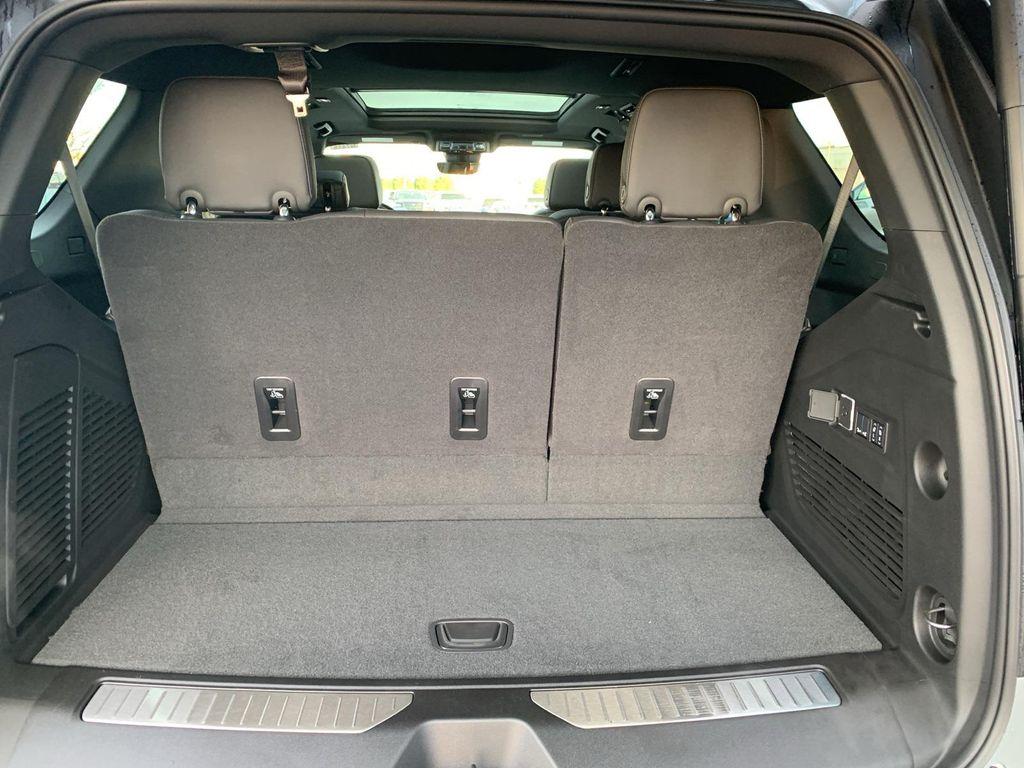 new 2025 Chevrolet Tahoe car, priced at $89,985