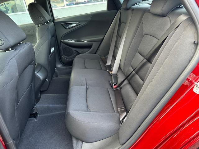 new 2025 Chevrolet Malibu car, priced at $27,740