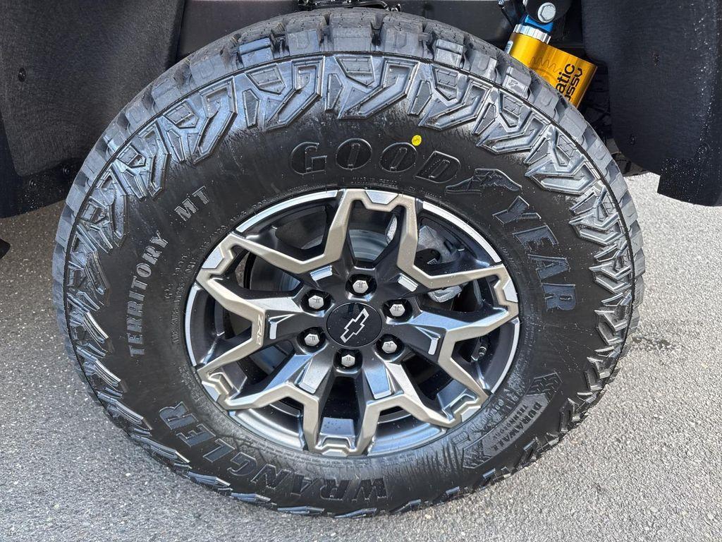 new 2026 Chevrolet Colorado car, priced at $55,605