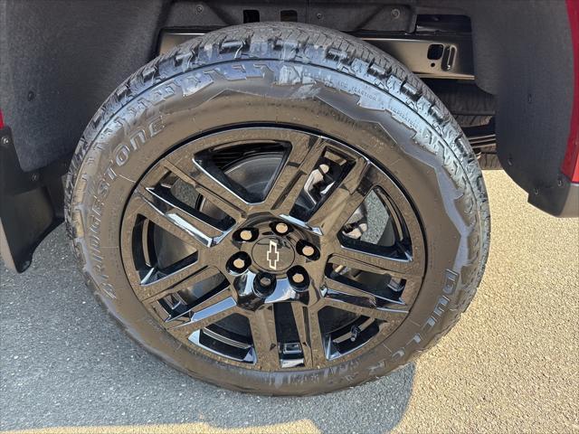 new 2025 Chevrolet Colorado car, priced at $51,390