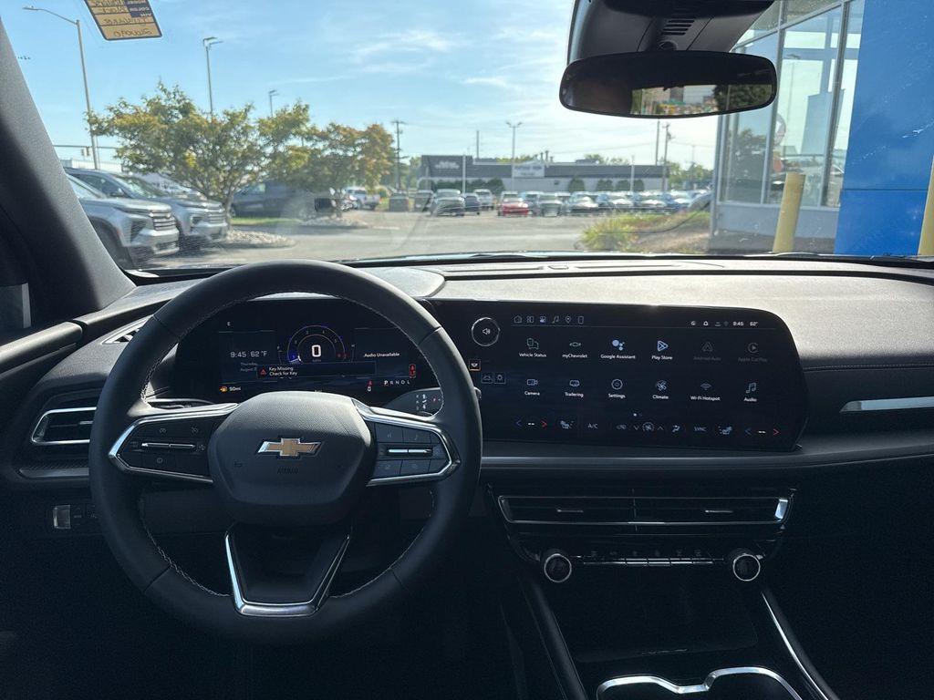 new 2026 Chevrolet Traverse car, priced at $39,920