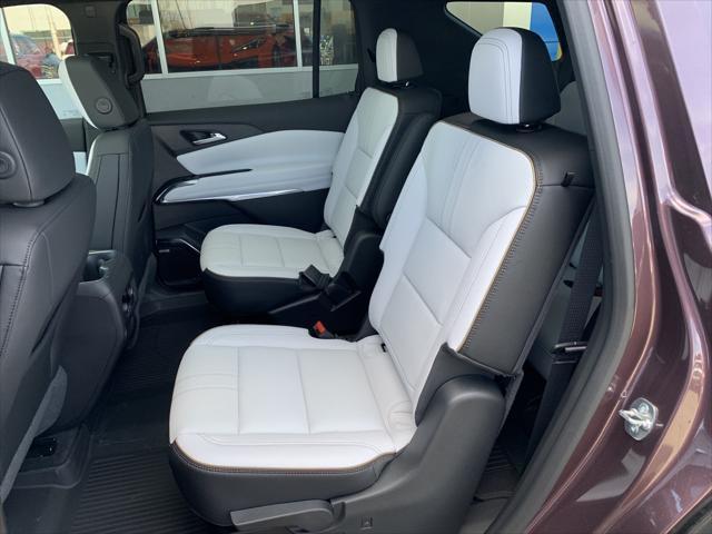 new 2025 Chevrolet Traverse car, priced at $56,470