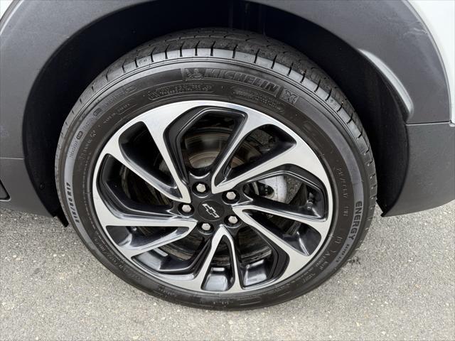 used 2023 Chevrolet Bolt EUV car, priced at $17,989