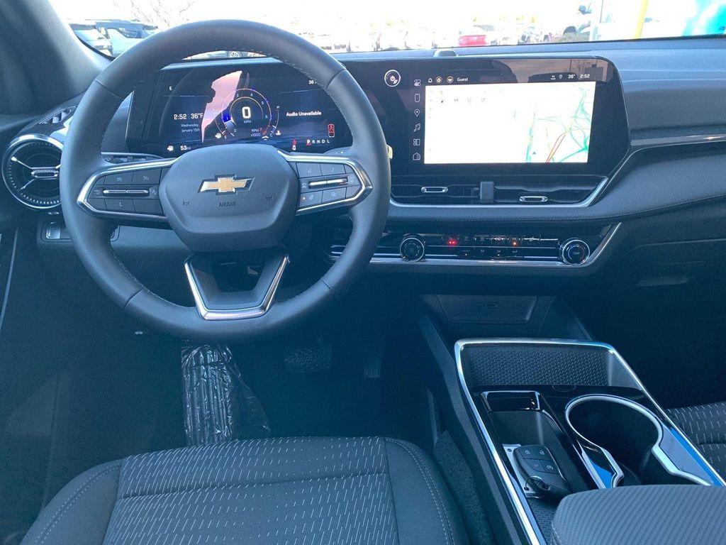 new 2026 Chevrolet Equinox car, priced at $28,795
