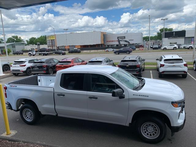 new 2024 Chevrolet Silverado 1500 car, priced at $45,980