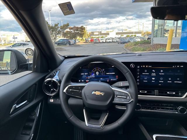 new 2026 Chevrolet Equinox car, priced at $32,210