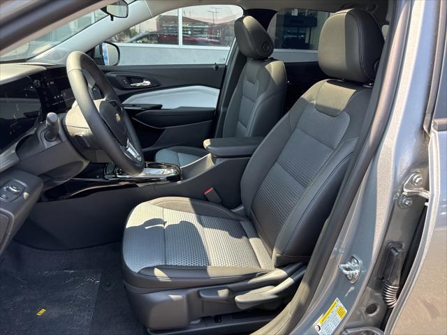 new 2025 Chevrolet Trax car, priced at $25,830