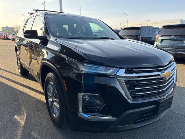 used 2022 Chevrolet Traverse car, priced at $29,980