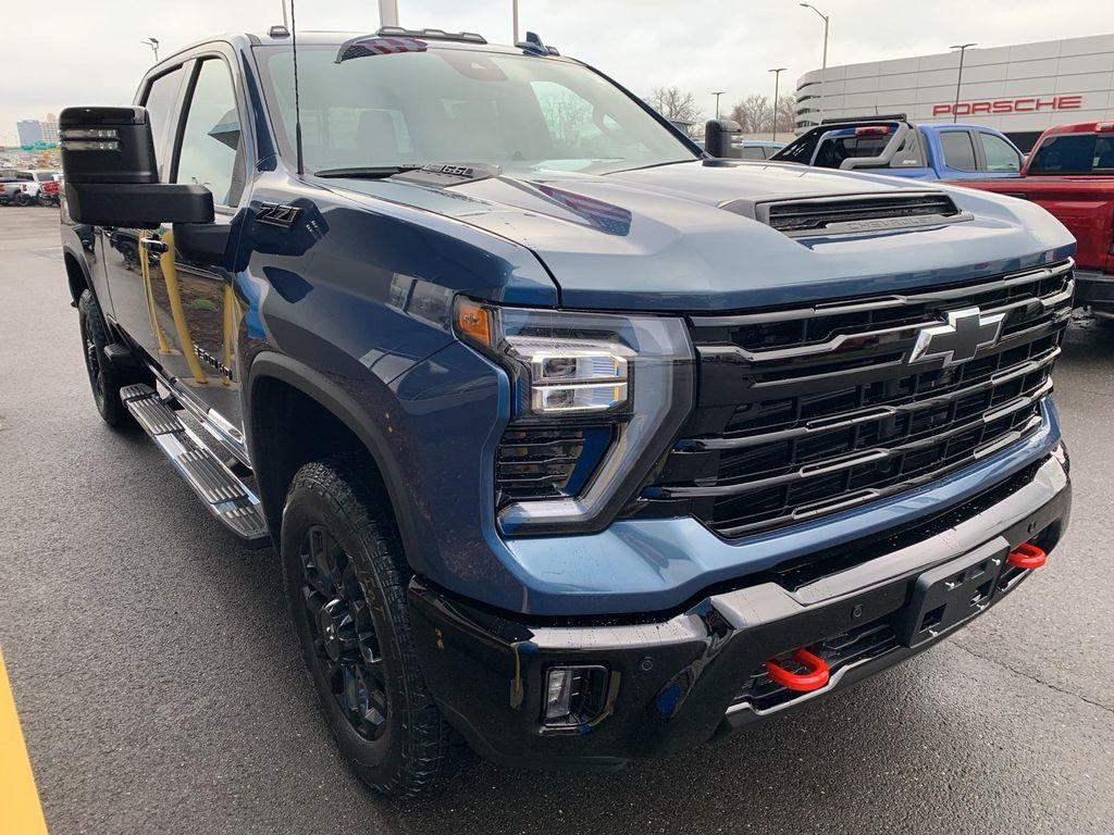 new 2026 Chevrolet Silverado 3500 car, priced at $75,105