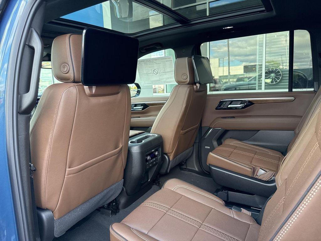 new 2026 Chevrolet Suburban car, priced at $104,565