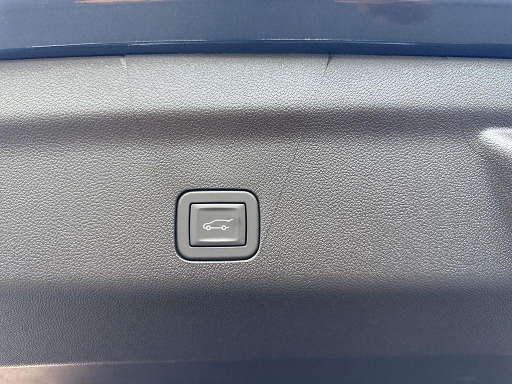 new 2026 Chevrolet Suburban car, priced at $104,565