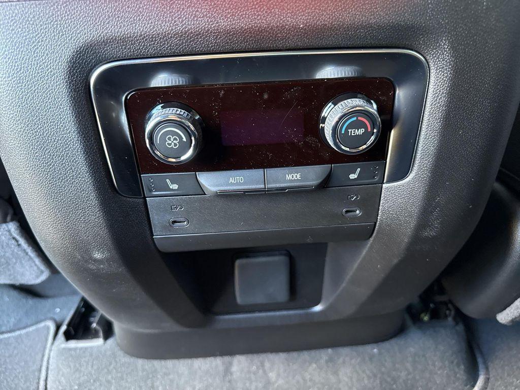 new 2025 Chevrolet Suburban car, priced at $79,820
