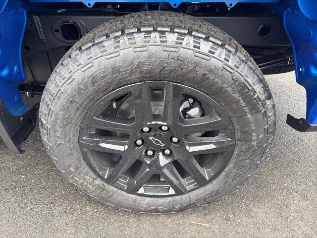 new 2025 Chevrolet Silverado 1500 car, priced at $49,930