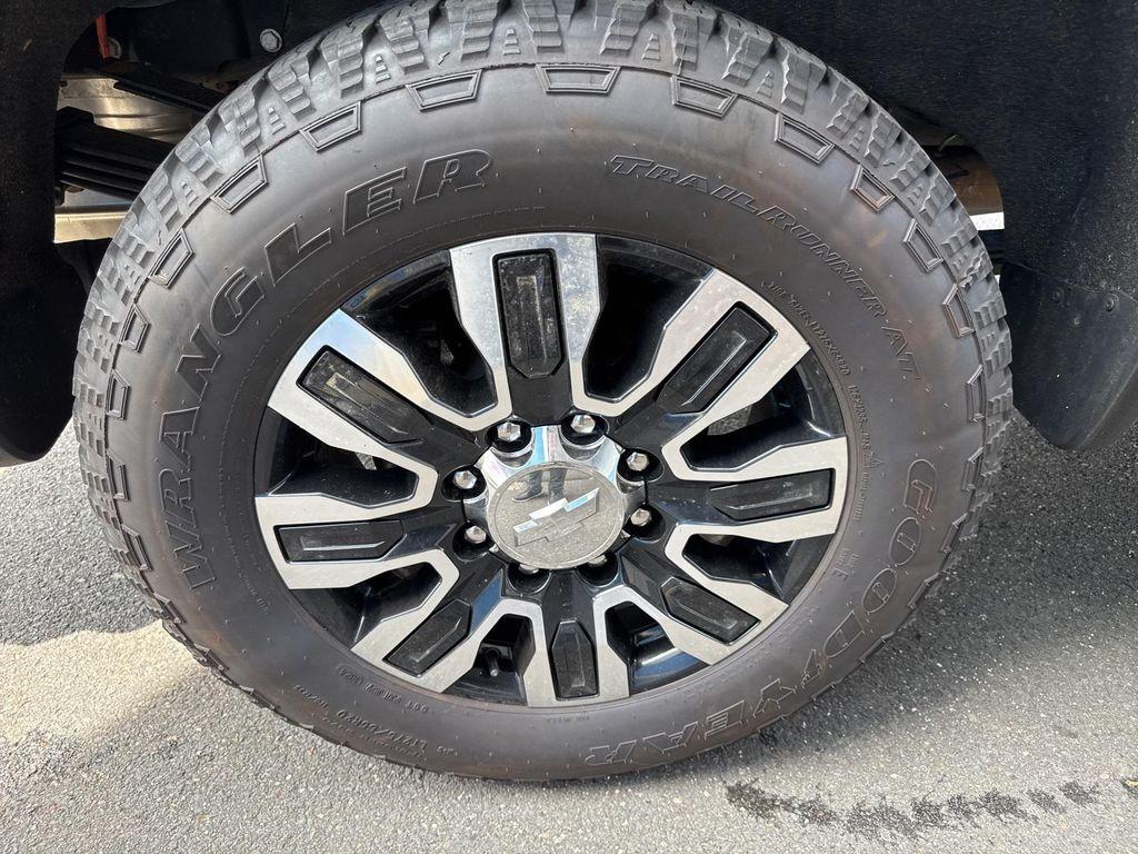 used 2022 Chevrolet Silverado 3500 car, priced at $62,980