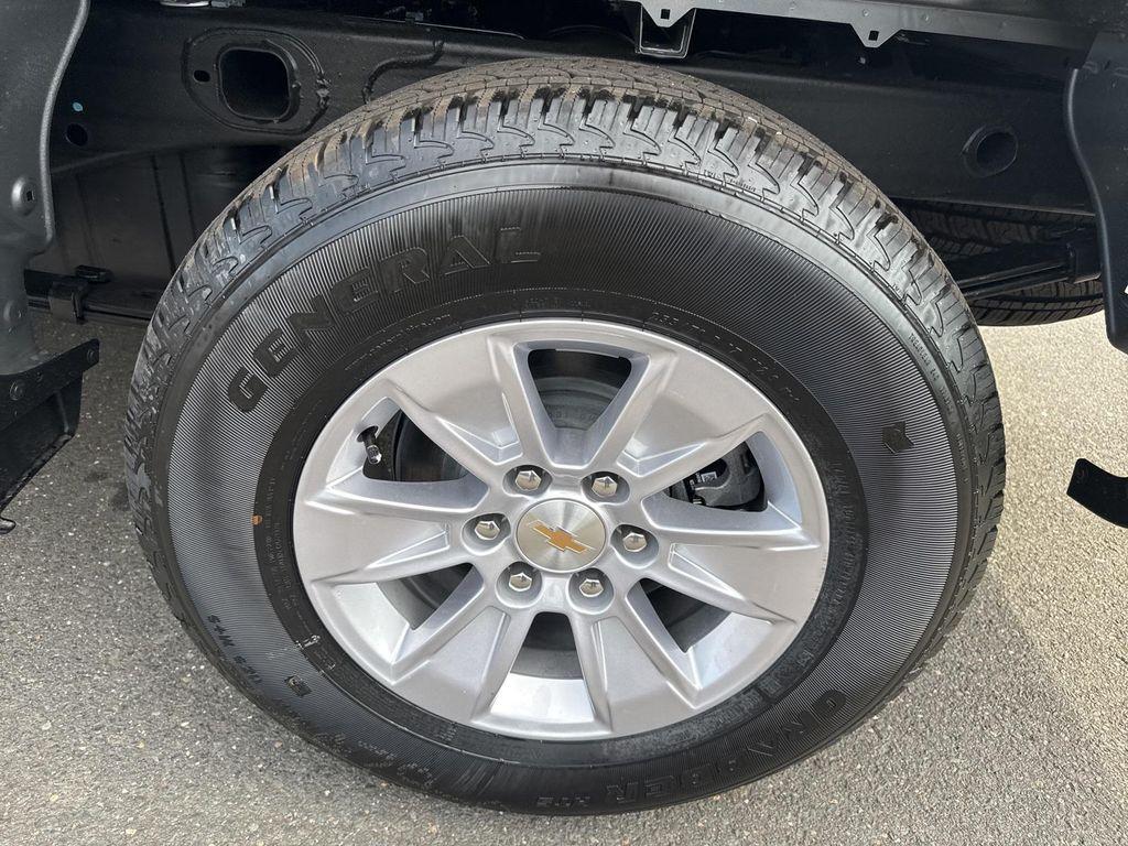 new 2025 Chevrolet Silverado 1500 car, priced at $36,665