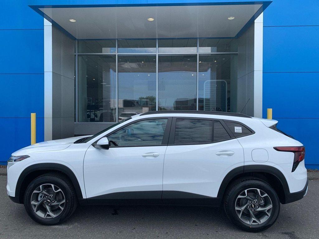 new 2025 Chevrolet Trax car, priced at $24,380
