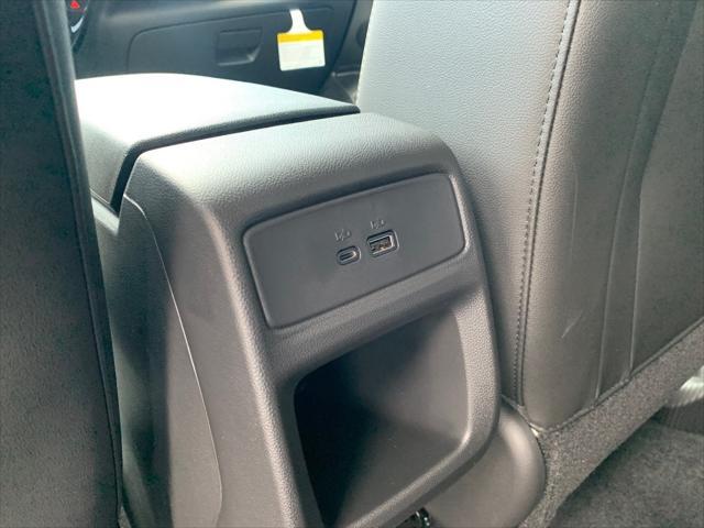 new 2025 Chevrolet Trax car, priced at $24,780