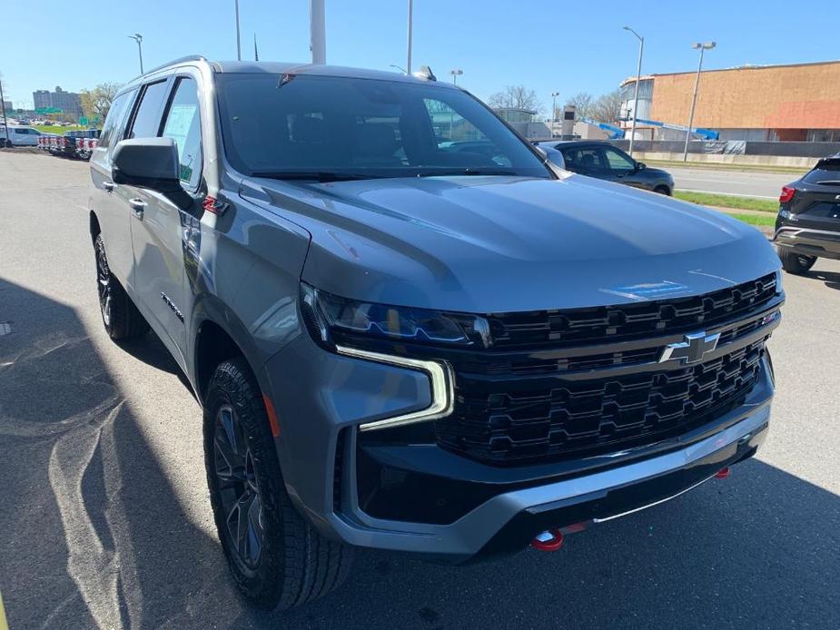 new 2024 Chevrolet Suburban car, priced at $74,995