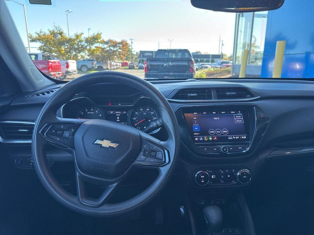 used 2022 Chevrolet TrailBlazer car, priced at $21,433